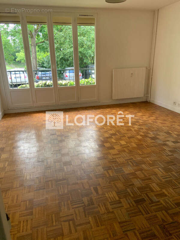 Appartement à COMPIEGNE