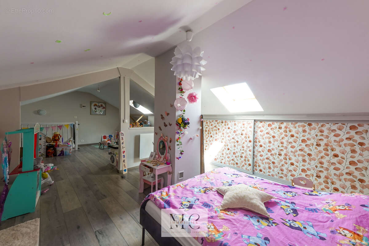 Semi plain pied individuel avec jardin et garage - photo 6