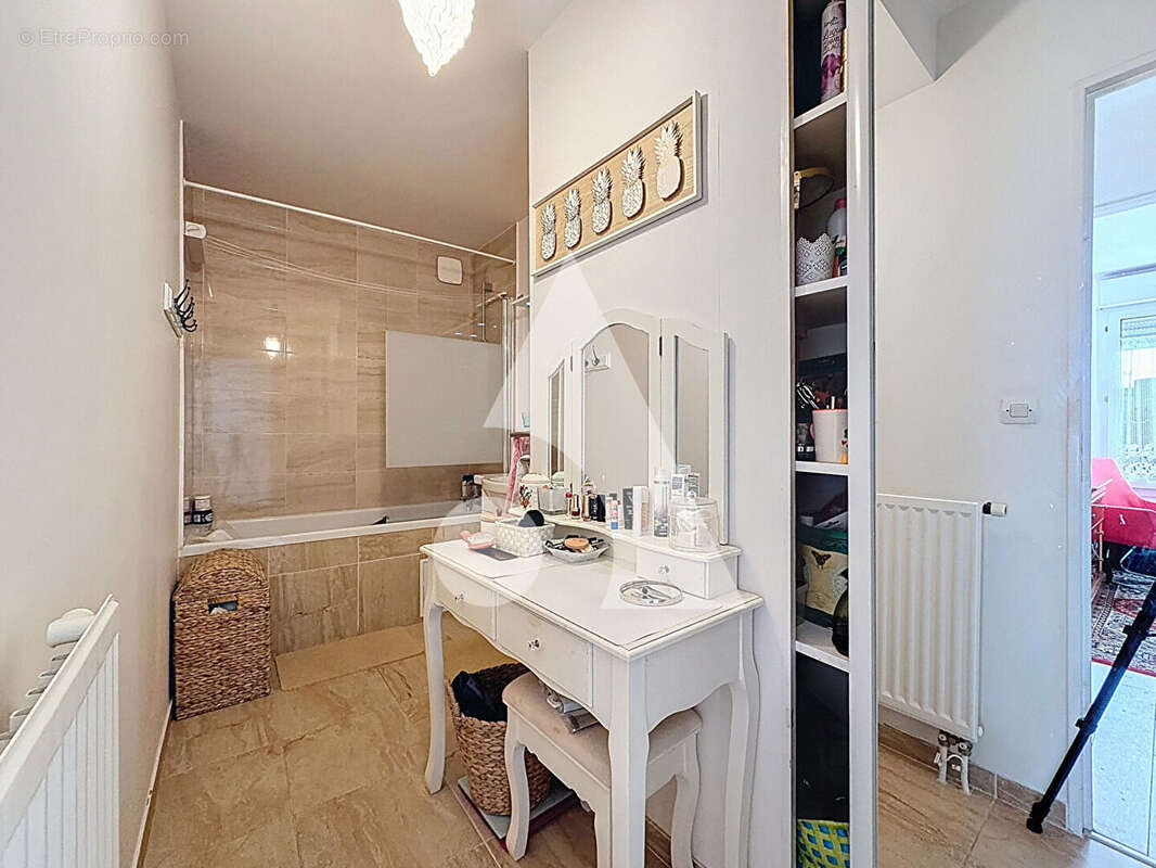 Appartement à RUEIL-MALMAISON