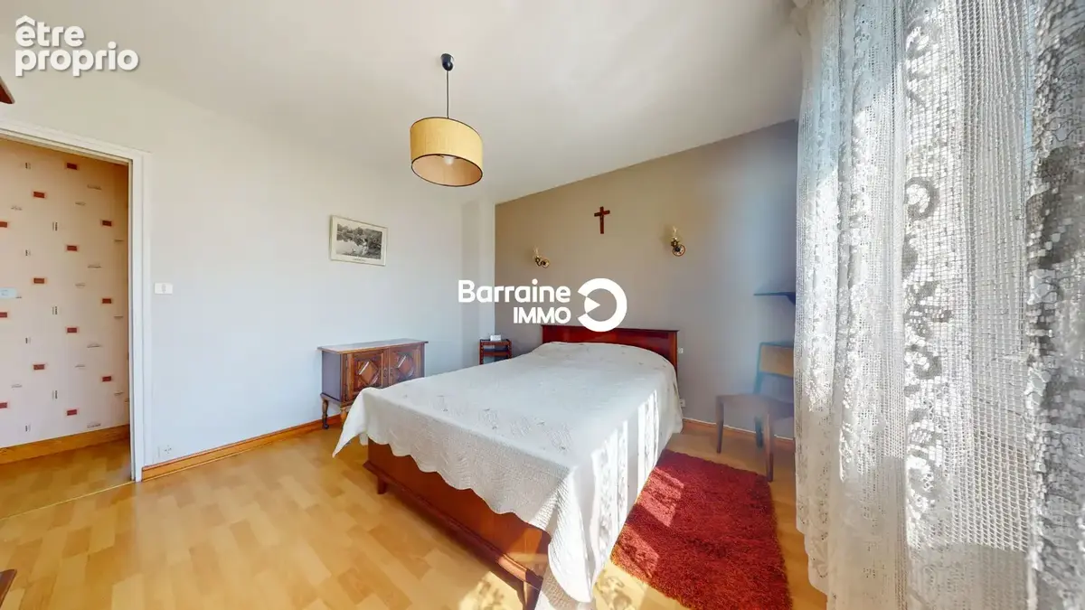 Barraine IMMO - Maison 7 pièces à vendre à Plabennec de 123.6 m² Possibilité 150 m² habitables - Terrain clos de 1020 m² - photo 15