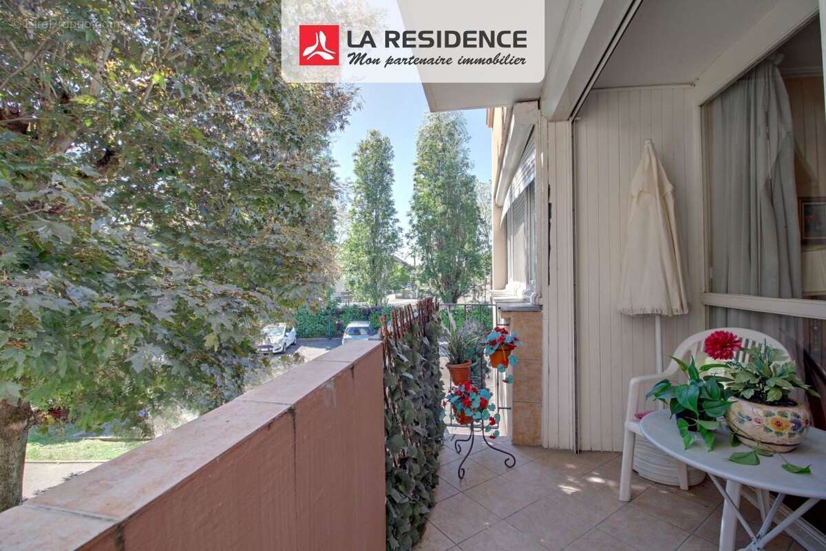 Appartement à LES MUREAUX