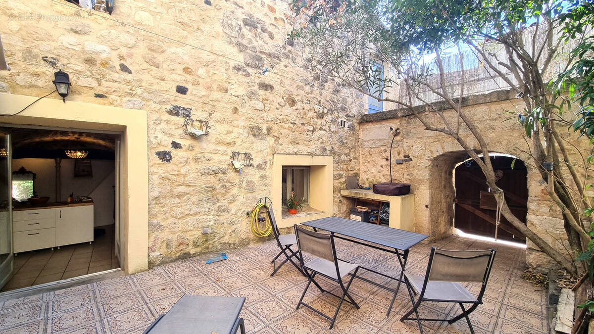 Maison à MONTFERRIER-SUR-LEZ