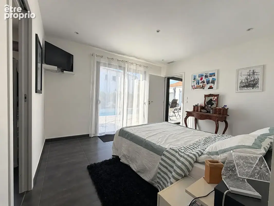 Maison contemporaine à vendre - La Rochelle ? Rompsay/ Saint Eloi  Piscine et garage 100 m² - photo 5