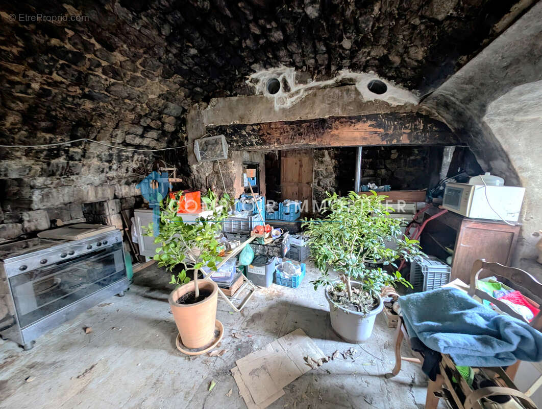 Maison à LE ROUX