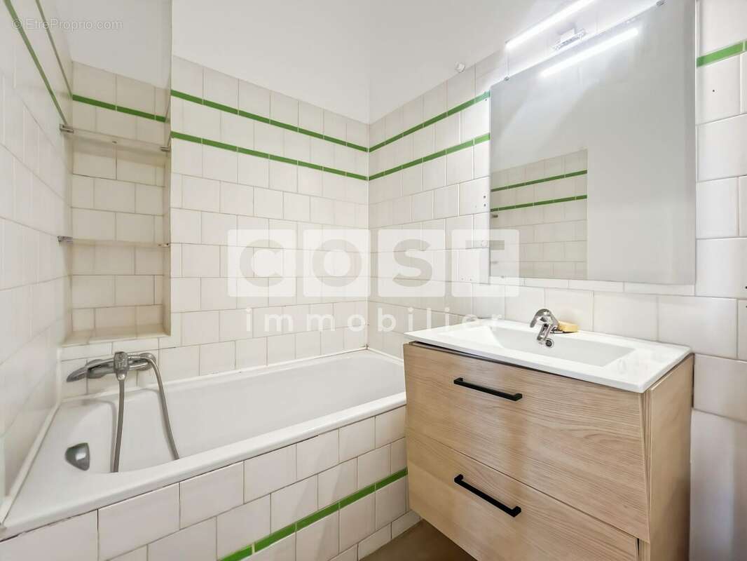 Appartement à COLOMBES