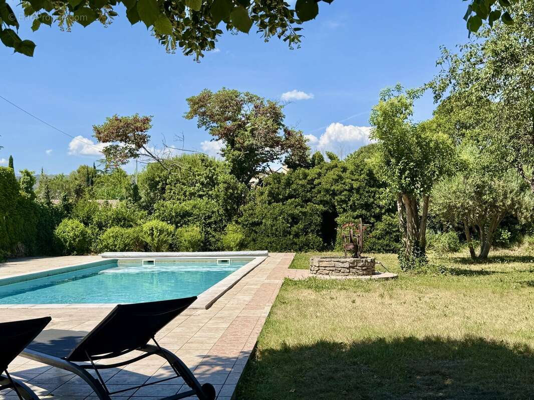 Ensemble immobilier de caractère au cœur d'un village du Minervois - photo 15