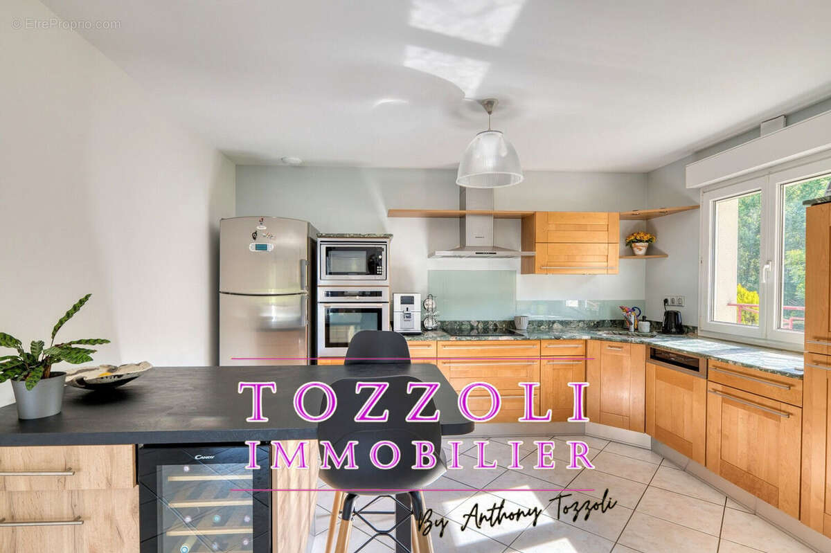 Maison à SAVAS-MEPIN