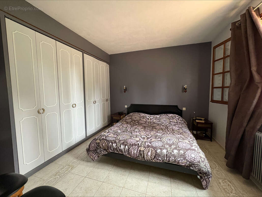 Ully Saint Georges maison de 285m2 - photo 11