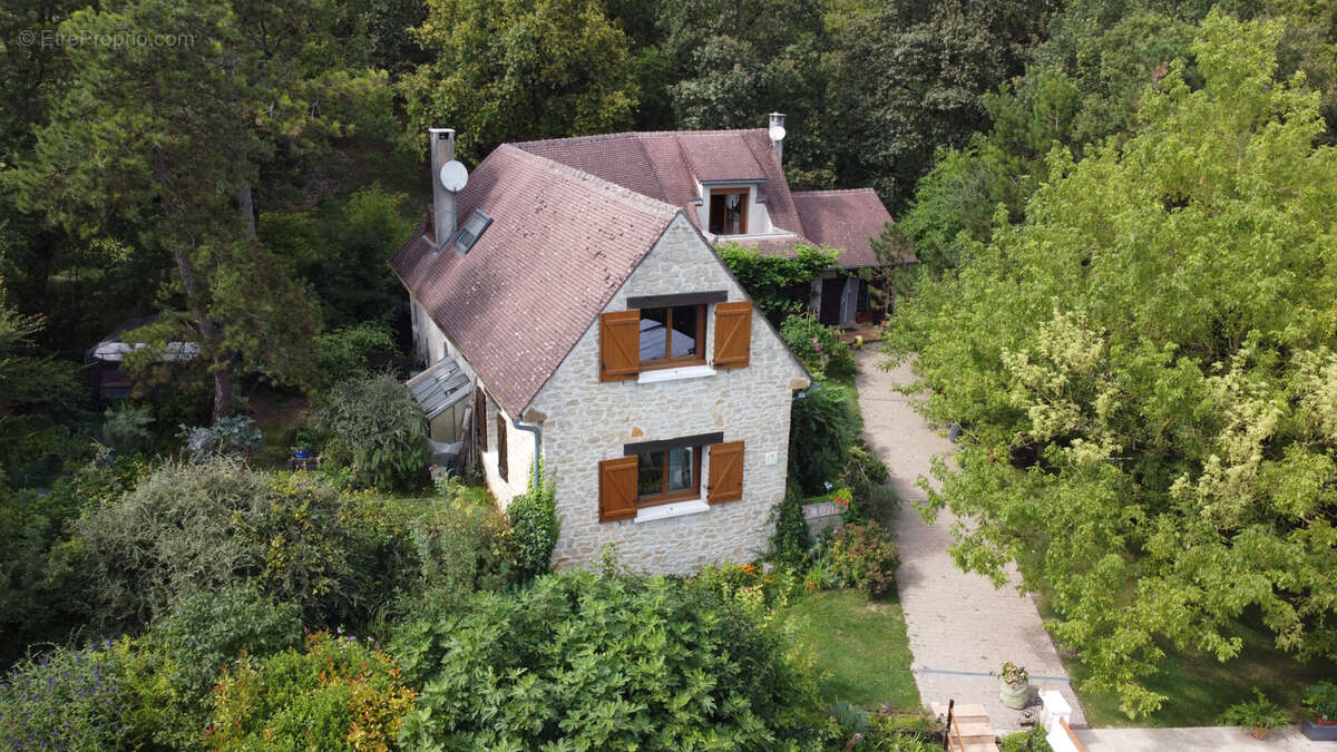 Maison à LA SAULSOTTE