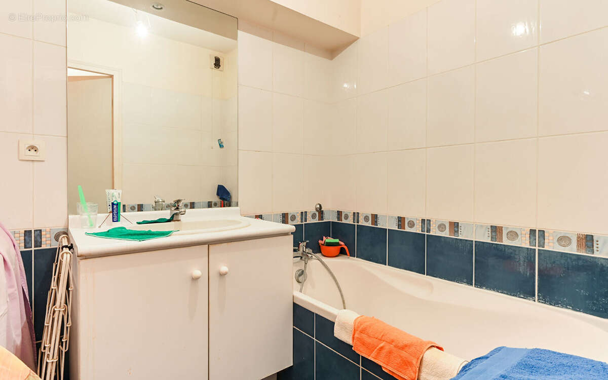 Appartement à LYON-8E