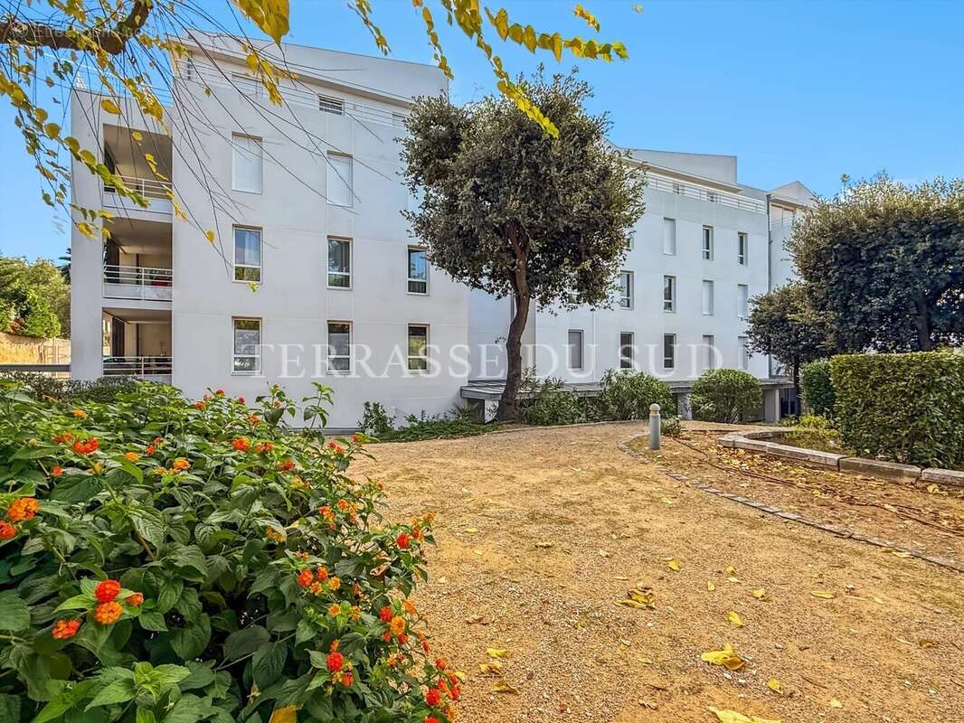 Appartement à MARSEILLE-8E