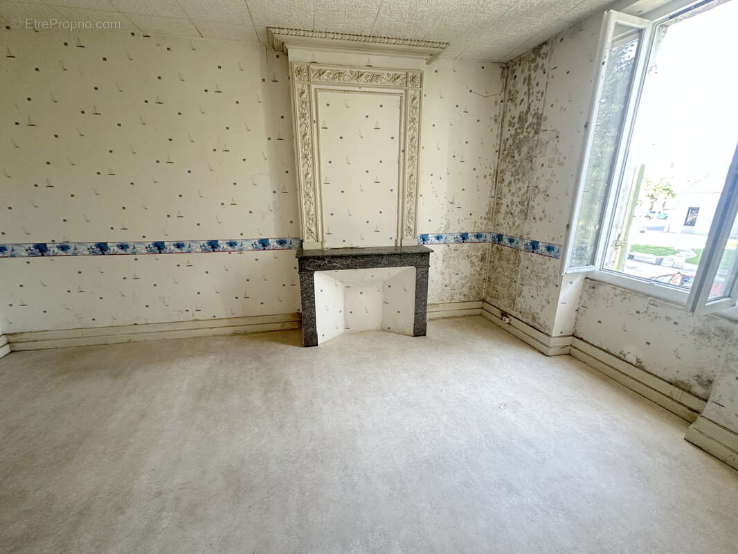 Maison à SAINTE-BAZEILLE