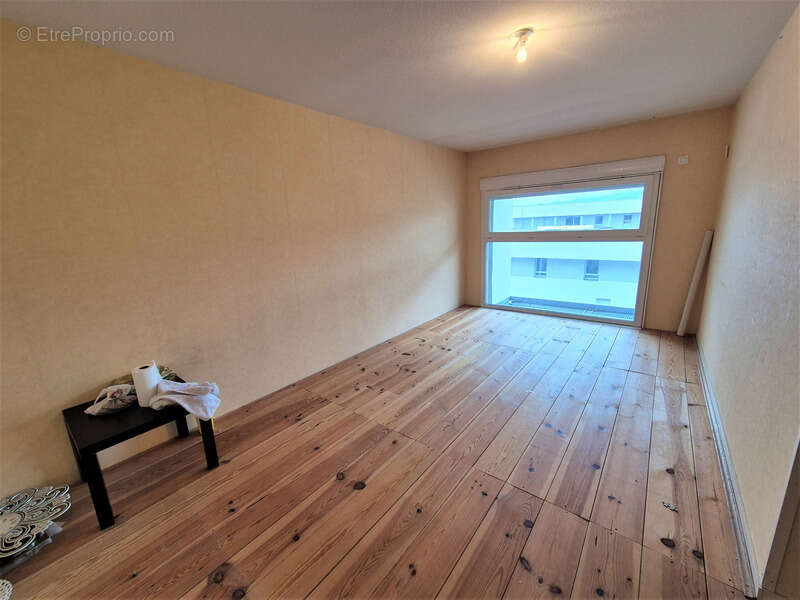 Appartement Duplex Dernier étage T4/T5 Grenoble Jean Perrot avec vue montagne et Terrasse - photo 19