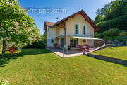 Maison à QUINTAL