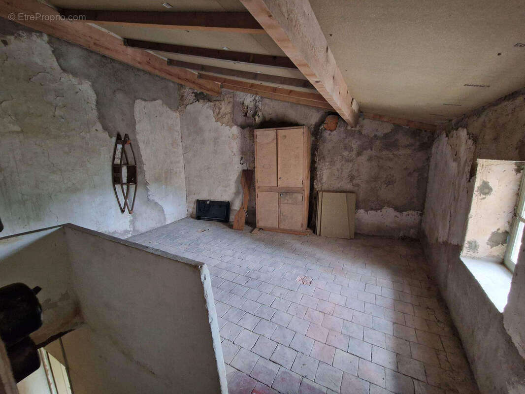 Maison à SALLES-D&#039;AUDE