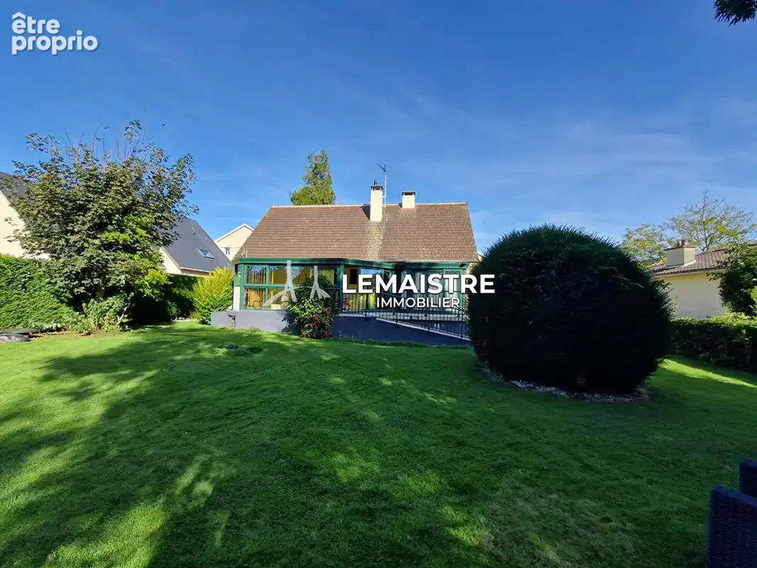 Maison 6 pièces 124 m² · à Saint-Romain-de-Colbosc · 124 m² · 350 000 €