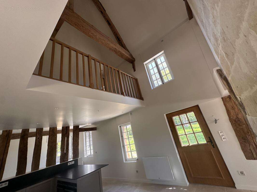 Maison à MEZIDON-CANON