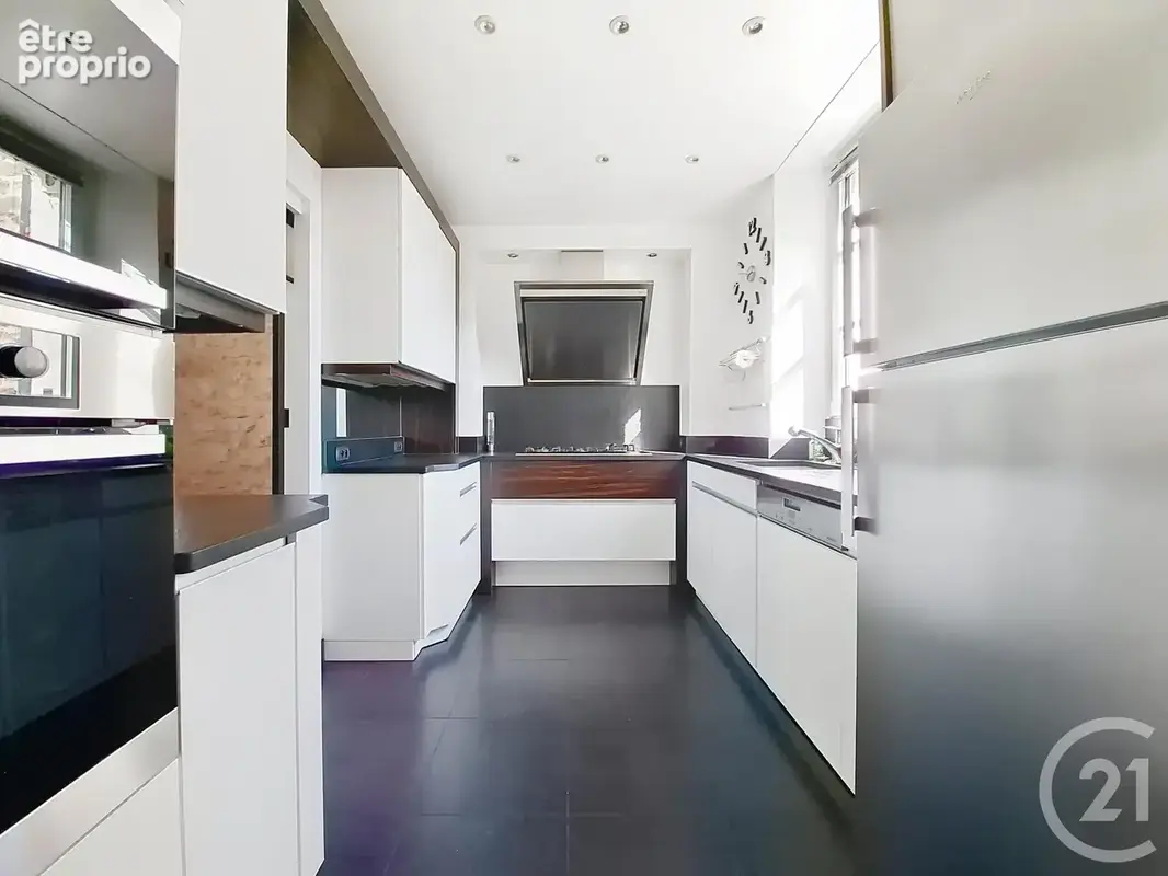 Maison 10 pièces 221 m² à vendre à Melun (77000) - photo 4