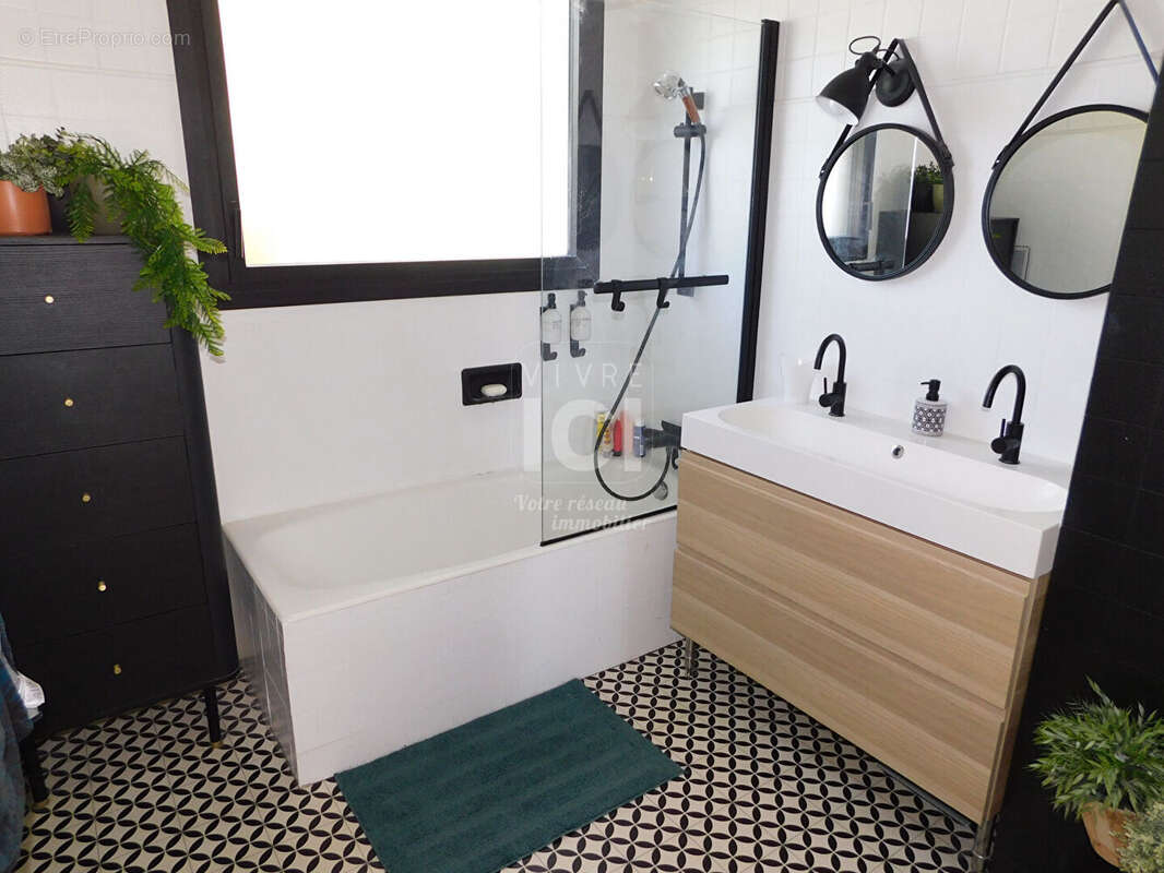 Maison à MURS-ERIGNE