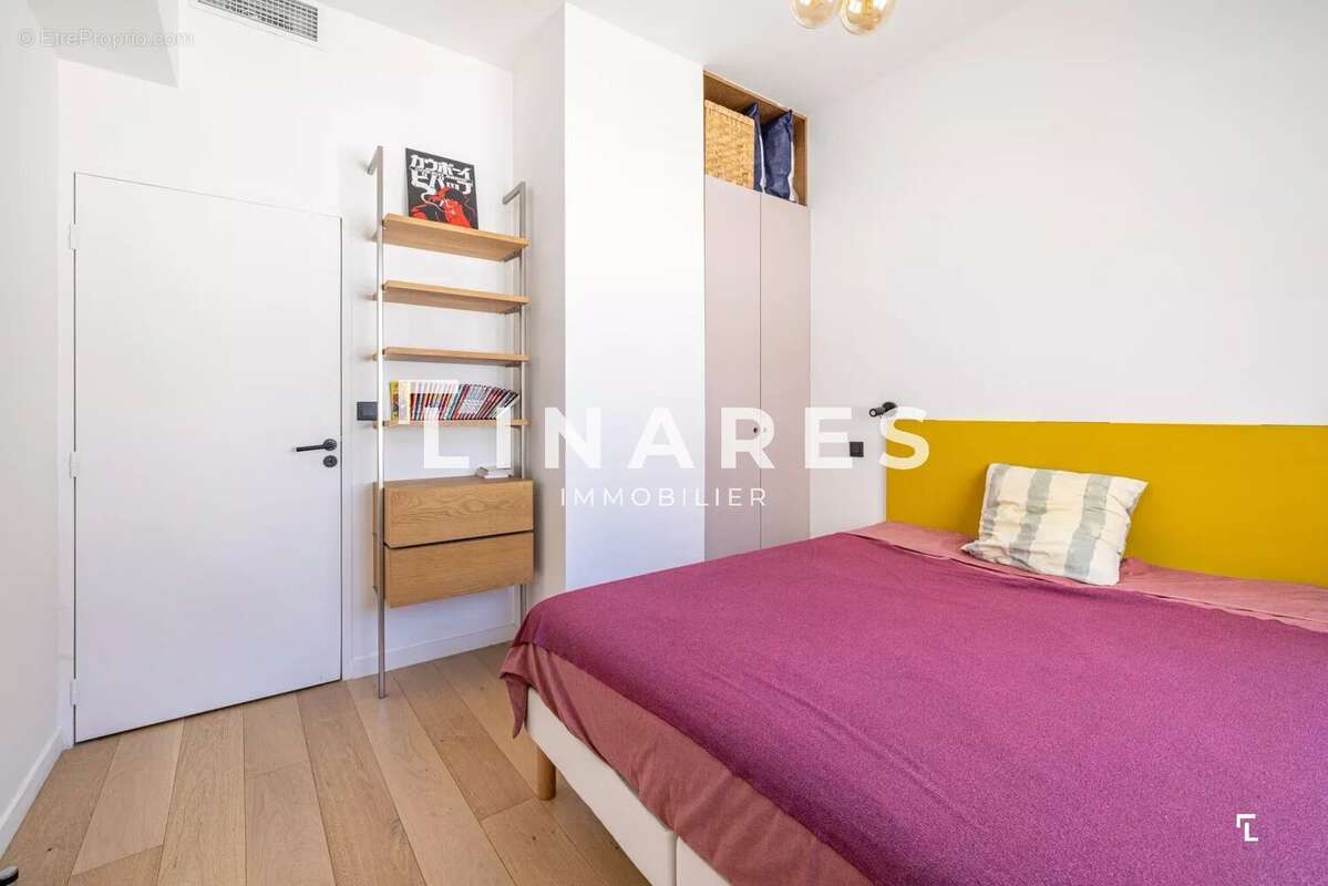 Appartement à MARSEILLE-1E