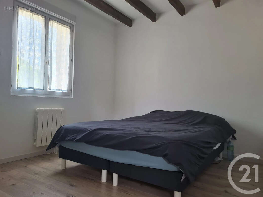 Maison à LESCHES