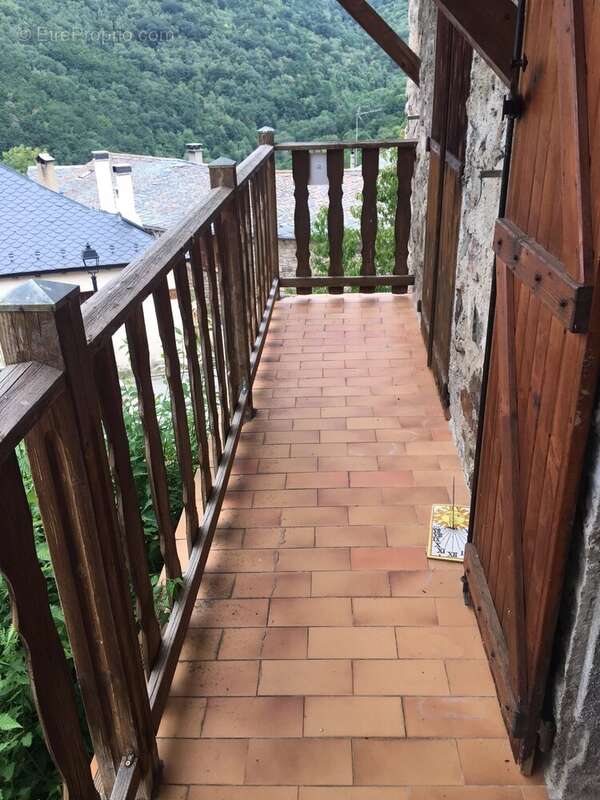 Maison à AYGUATEBIA-TALAU