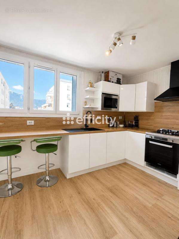 Appartement à GRENOBLE