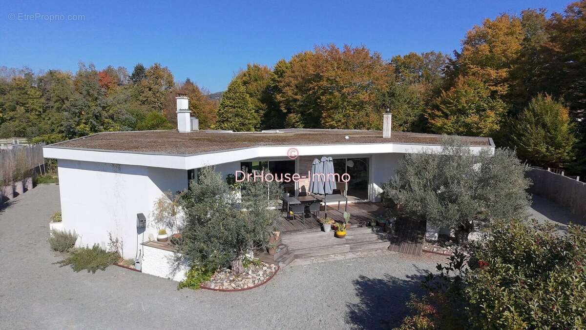 Maison à TRELISSAC