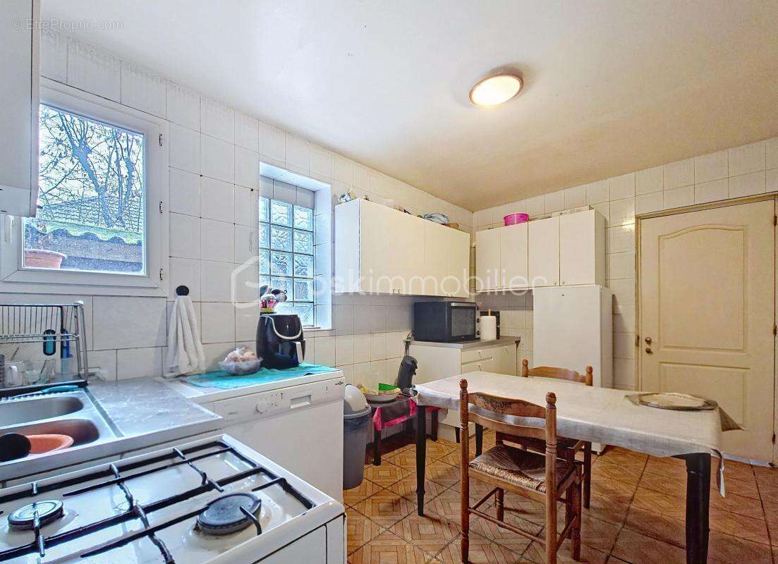 Maison familiale de 142 m² avec jardin - photo 14