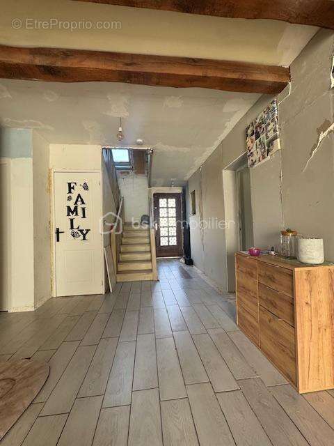 Maison à VILLECONIN