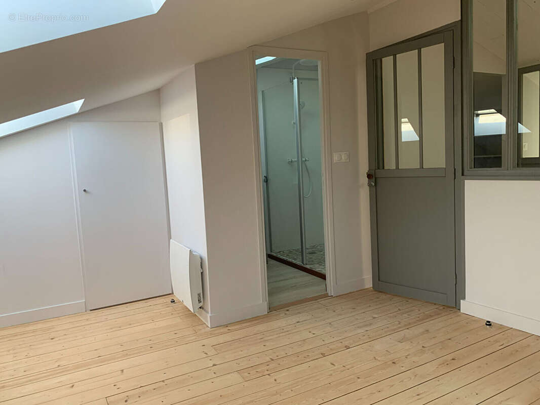 Commerce à SAINT-MARTIN-DE-RE