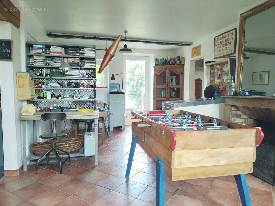 Maison à EGREVILLE