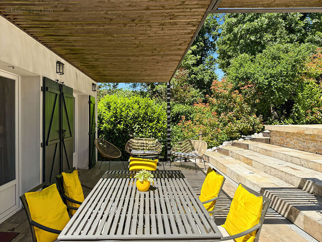 Maison à BOUC-BEL-AIR