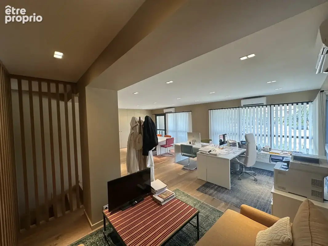 Bureaux 92 m2 à Puget sur Argens - photo 9