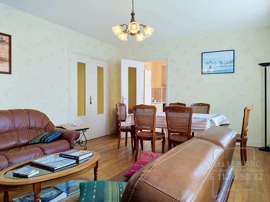 Maison  10 pièce(s) - photo 12