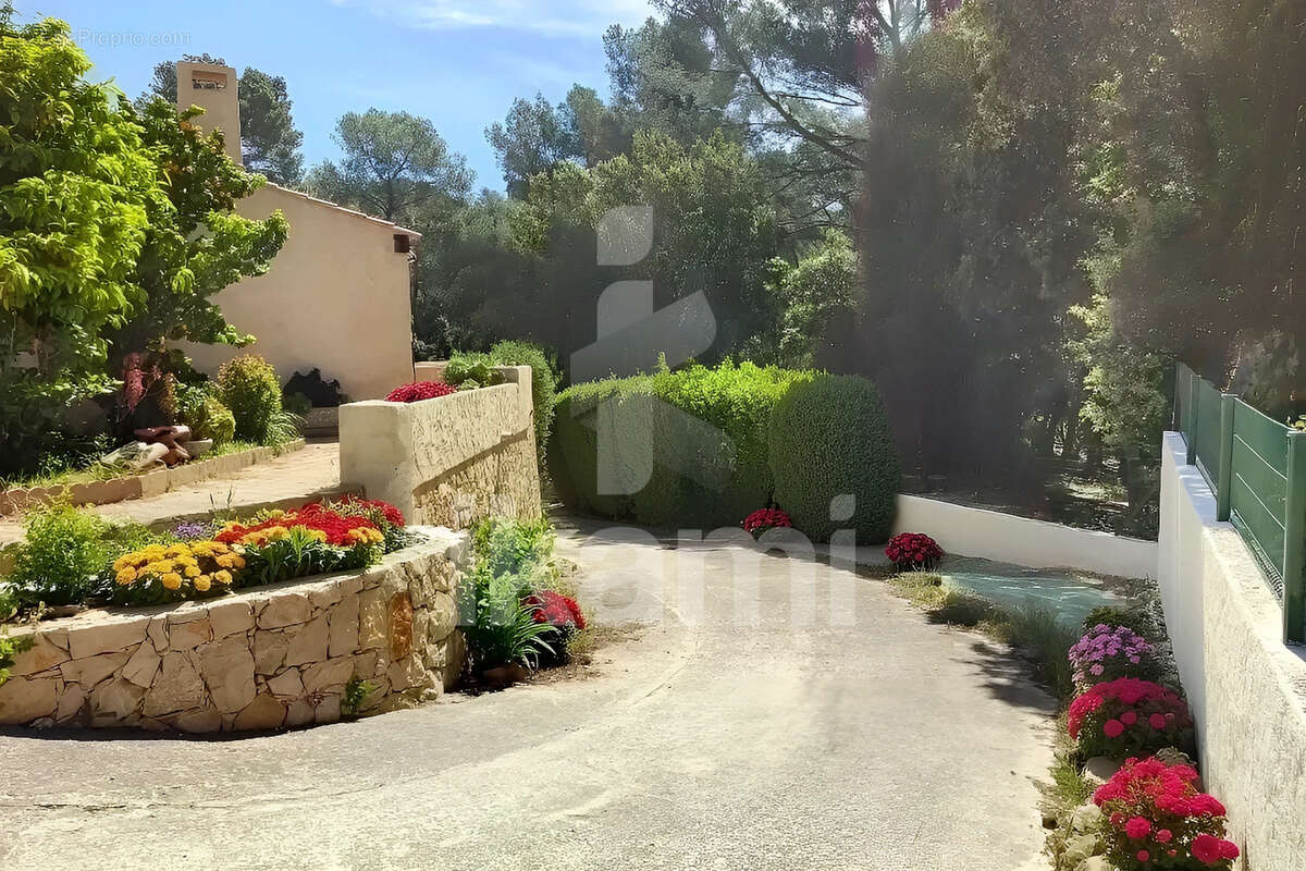 Maison à SAINT-MANDRIER-SUR-MER