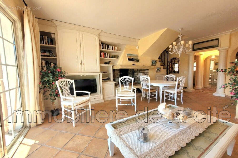 Maison à GRIMAUD