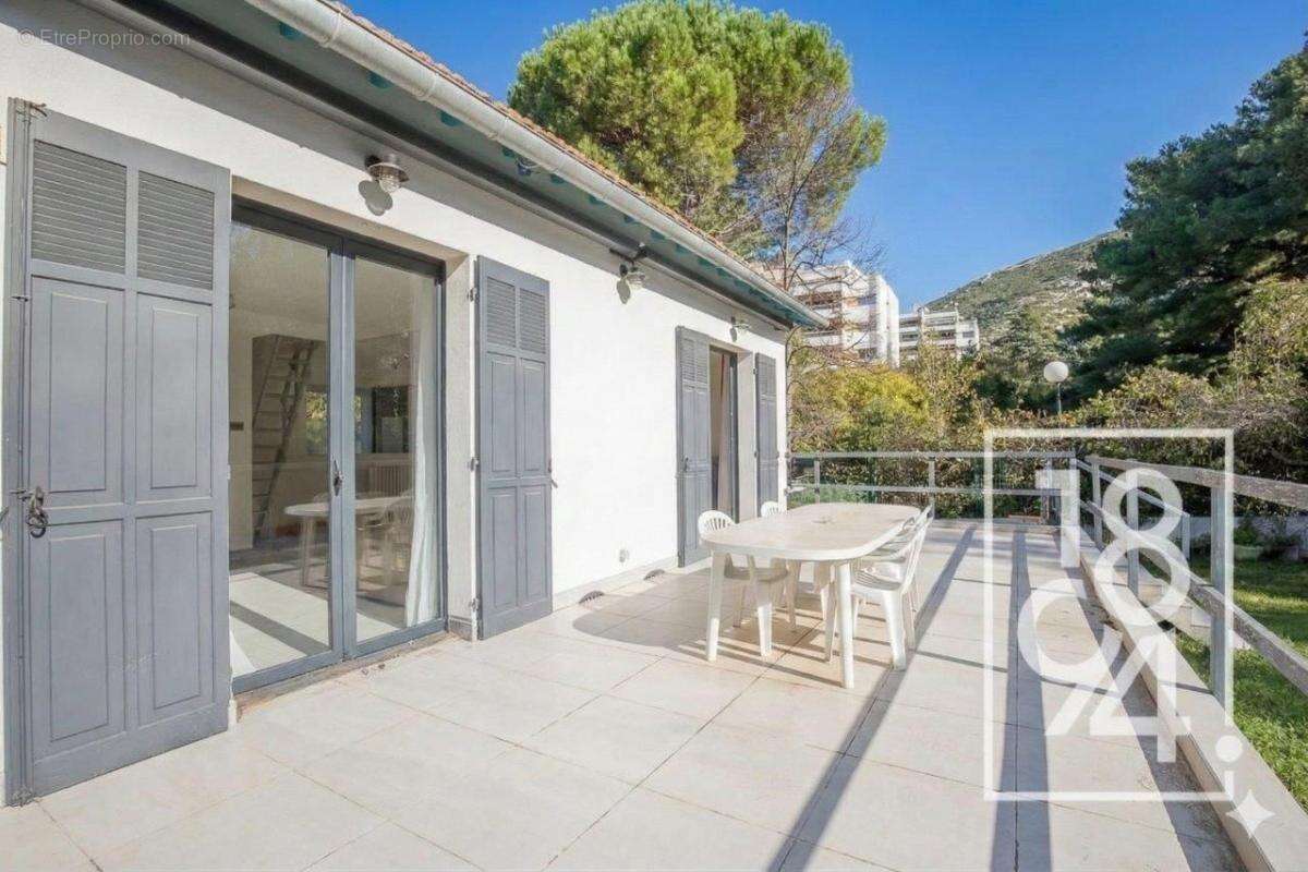 Maison à MARSEILLE-9E