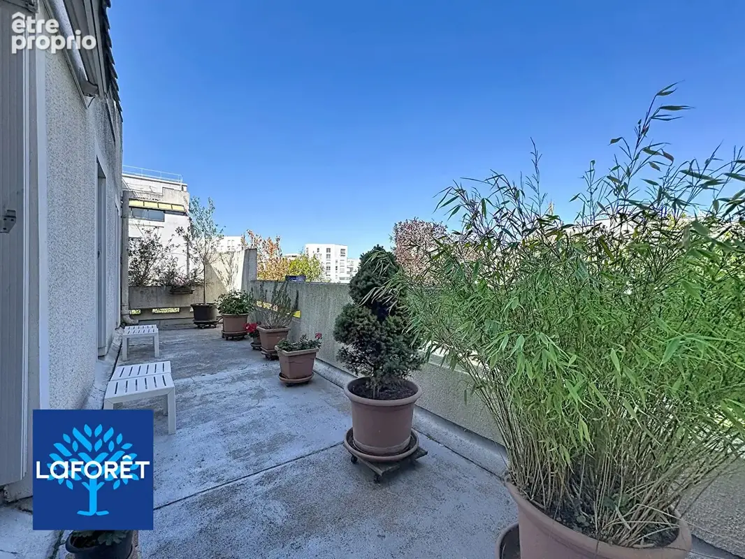 Appartement Evry Courcouronnes 4 pièces 82.14m² + 2 parkings - photo 11