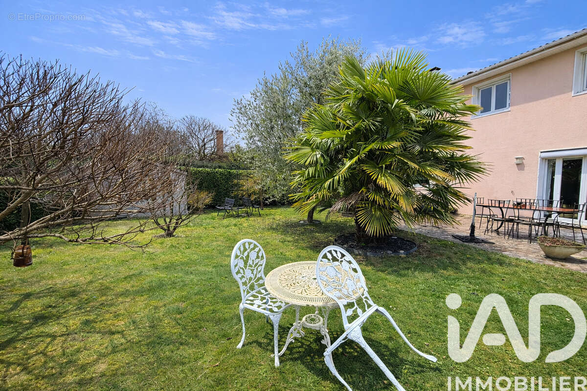 Photo 4 - Maison à SAINT-GERMAIN-LES-CORBEIL
