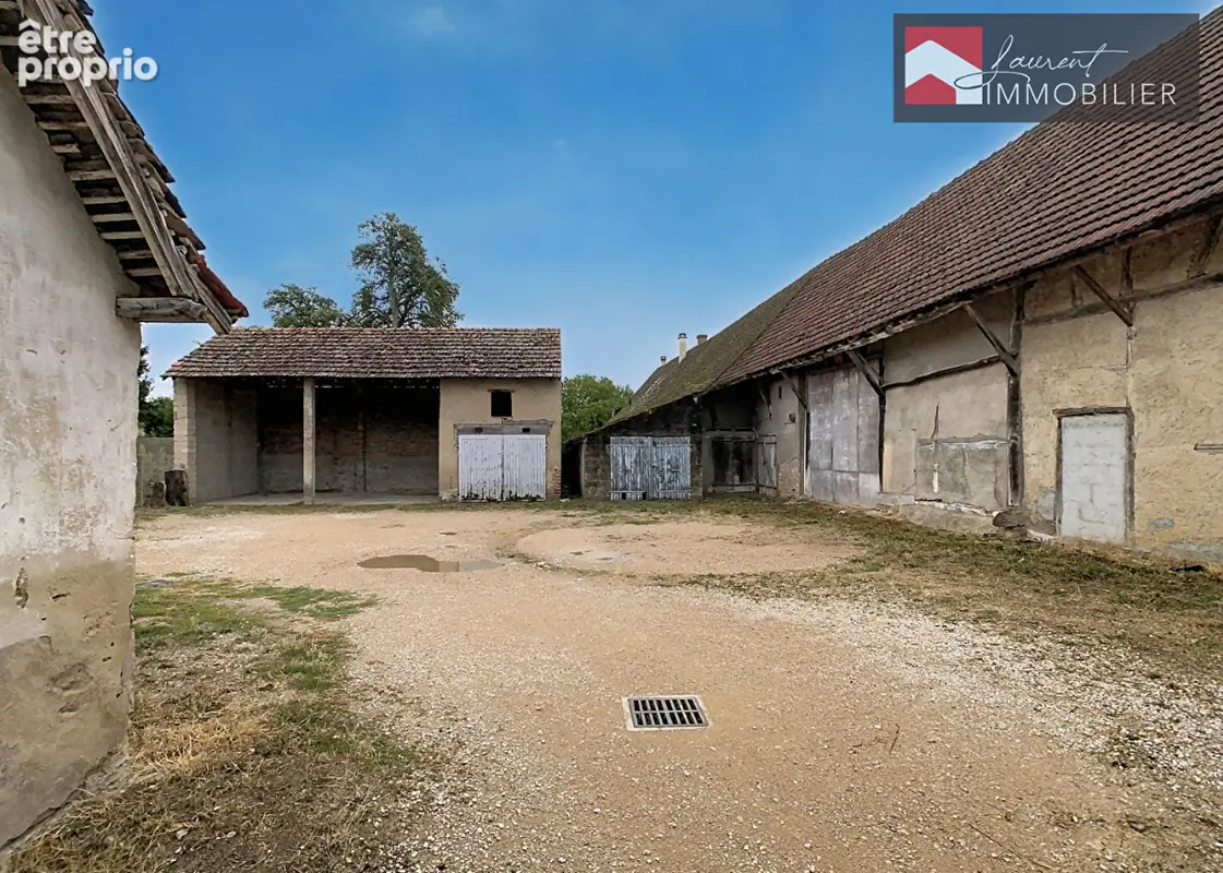 A SIMANDRE : Maison 5 pièces avec nombreuses dépendances - photo 16