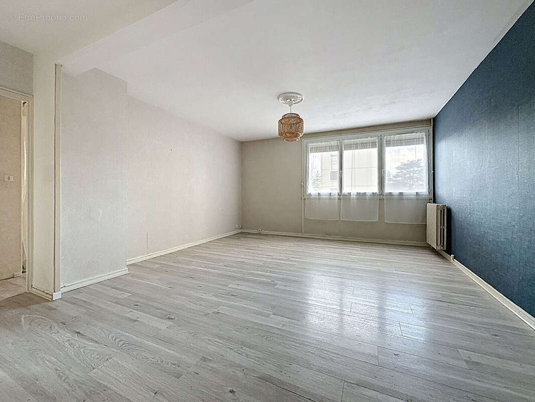 Appartement à JOUE-LES-TOURS