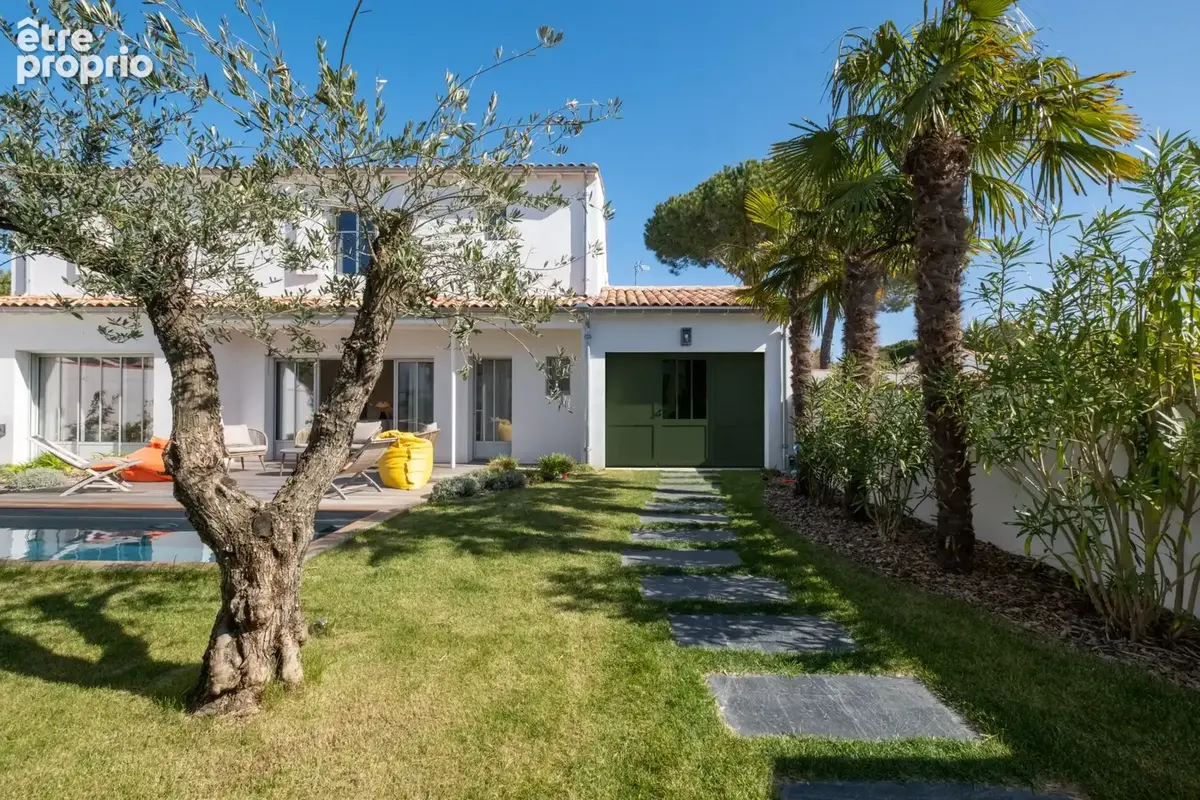 Maison 6 pièces 187 m² à vendre à Rivedoux-Plage (17940) - photo 4