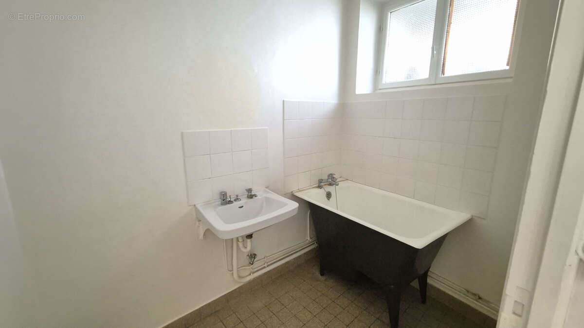 Maison CHARS 4 pièces 80m2 200m2 jardin - photo 8