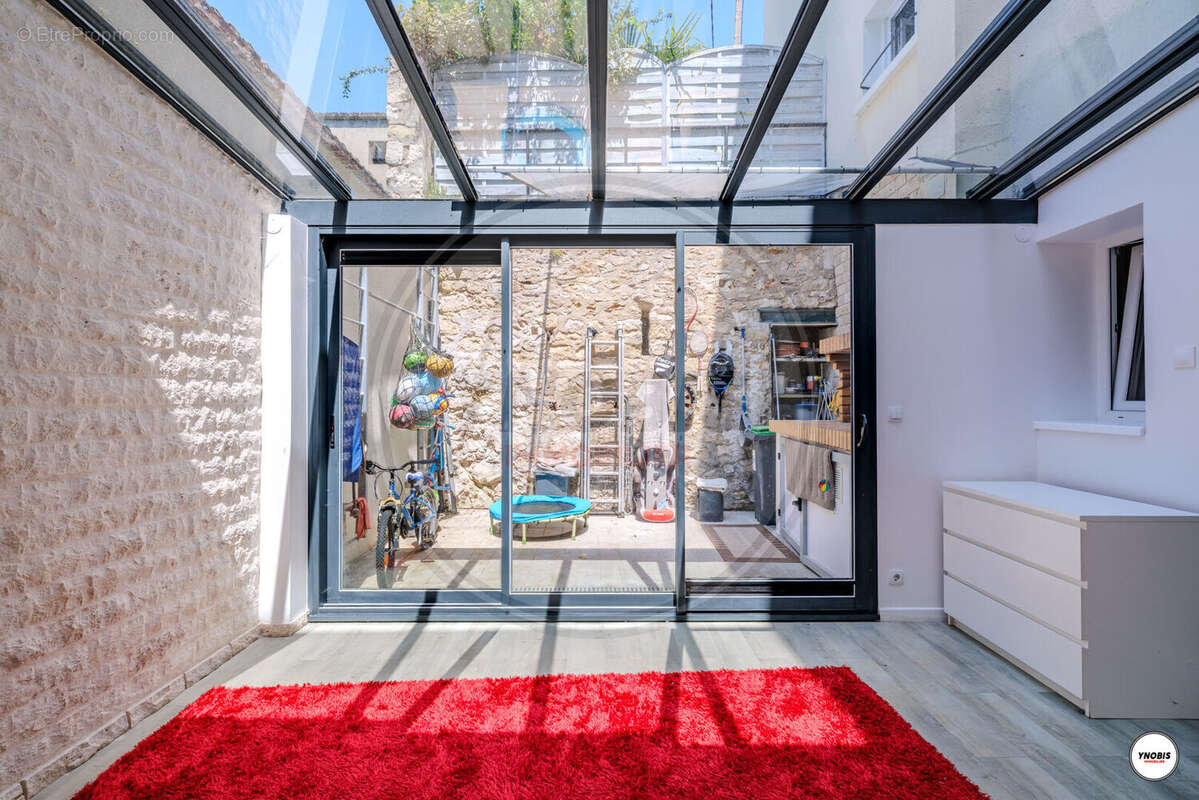 Maison à VAUX-SUR-SEINE