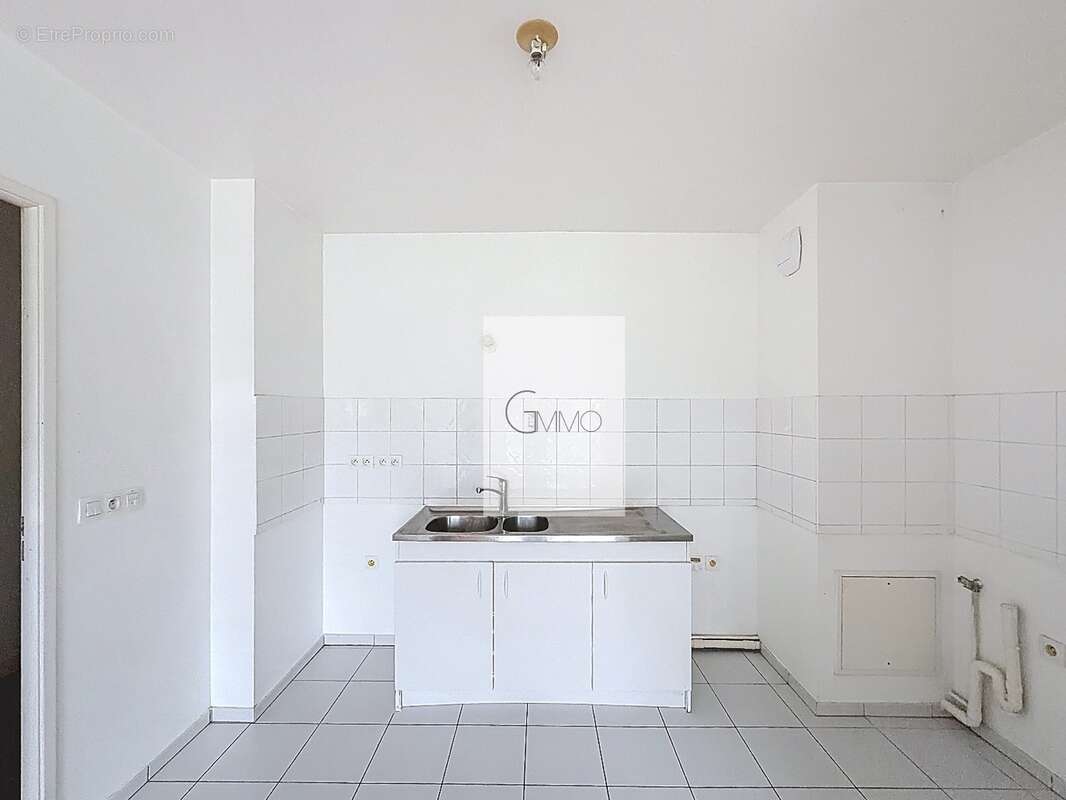 Appartement à L'HAY-LES-ROSES