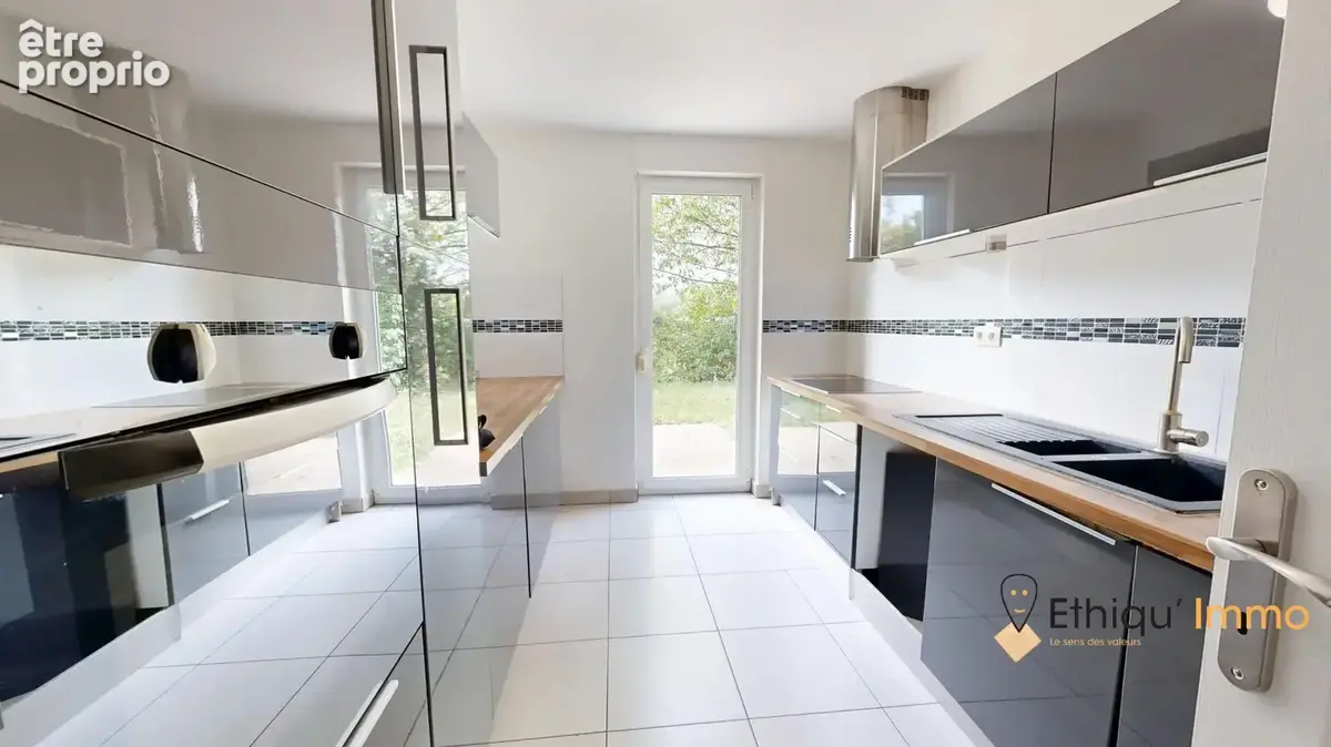 Appartement 4 pièces 84 m² à vendre à Strasbourg (67100) - photo 5