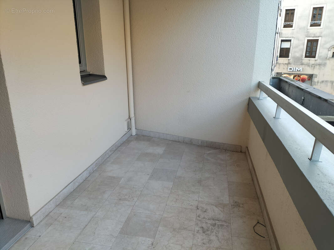 Appartement à LAVAL