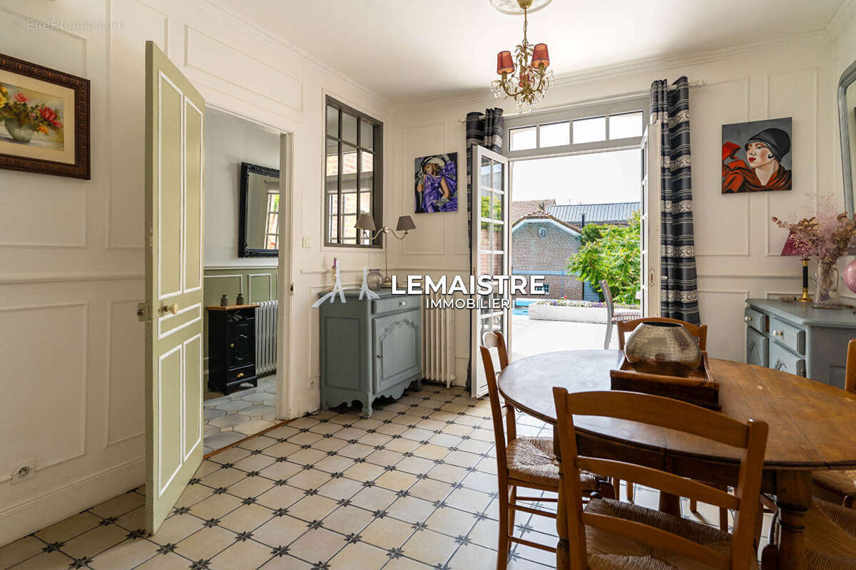 Maison à vendre - Le Havre Sanvic - 180 m² - 4 chambres - Piscine - Studio indépendant - photo 7