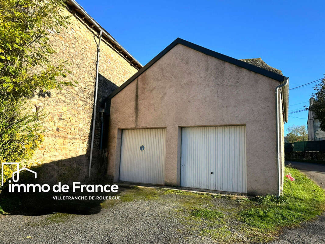 Maison à ANGLARS-SAINT-FELIX